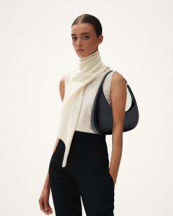 Alternative view of Harlee Shoulder Bag - Black