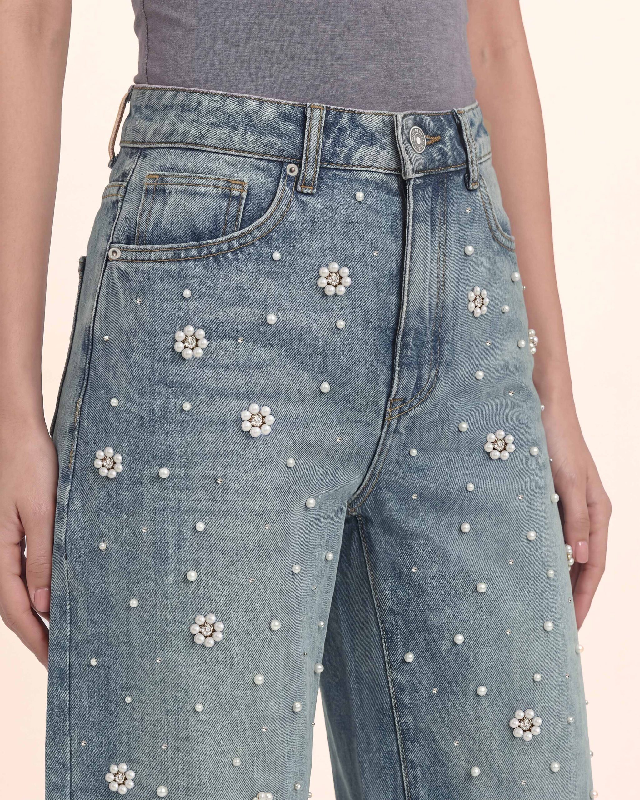 The Meadow Pearl Daisy Barrel Jeans - Clear Sky Thinking - Image 3